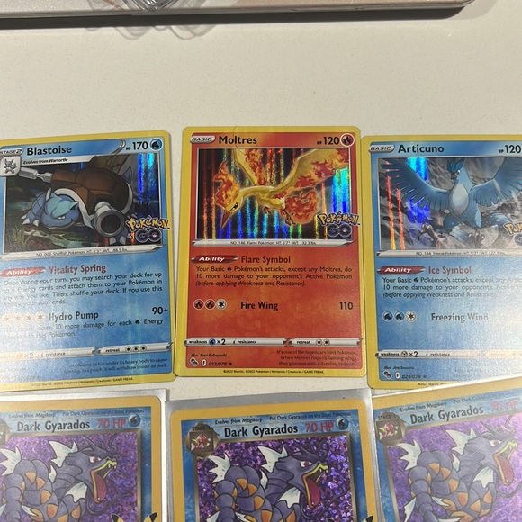 25 year celebration Pokémon rare cards - Picture 4 of 4